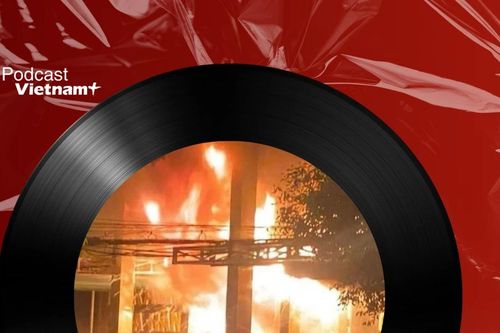 Tin nóng 14/12: Cháy quán karaoke ở Bình Dương, nhiều người tháo chạy