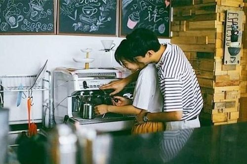 Nếu người đàn ông chủ động làm được cho vợ 3 điều này ở nơi được coi là 'một xó' thì chắc chắn bạn sẽ được hạnh phúc cả đời bên anh ấy