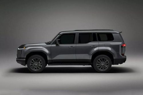 Lexus GX 550 2024 chốt giá hơn 1,5 tỷ đồng
