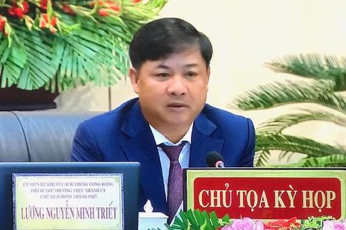 Sớm tháo gỡ vướng mắc, kiên quyết xử lý các dự án chậm triển khai, chậm bàn giao, dự án chậm đưa đất vào sử dụng