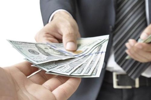 Việt Nam dự kiến vay nợ nước ngoài thêm trên 1,2 tỷ USD trong năm nay