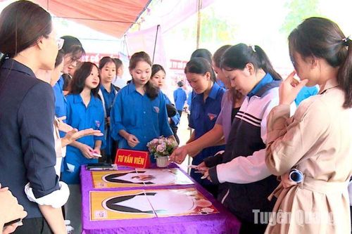 Hiệu quả công tác đưa người lao động đi làm việc ở nước ngoài ở Na Hang