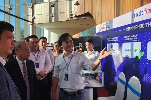 'Kiến tạo dữ liệu số - thúc đẩy liên kết vùng'