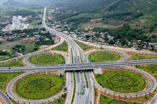 Giao thông Đèo Cả (HHV) tham gia thực hiện dự án cao tốc quy mô 14.300 tỷ đồng