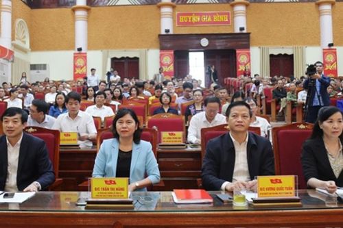 Bắc Ninh: Cử tri huyện Gia Bình kiến nghị đầu tư xây dựng hạ tầng Nông thôn mới
