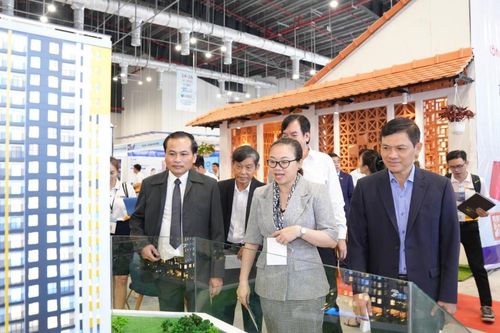 Bình Dương: Khai mạc Triển lãm Xây dựng Chuyên ngành Thông minh Việt Nam 2023