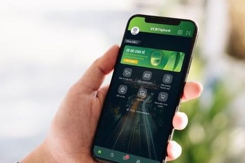 Một ngân hàng thuộc nhóm Big4 tham gia 'cuộc đua' điều chỉnh dịch vụ SMS Banking