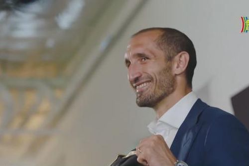Cầu thủ Giorgio Chiellini quyết định giải nghệ