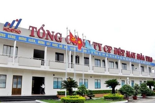Vừa chào sàn HOSE được hơn một tháng, Công ty Dệt may Hòa Thọ (HTG) liên tục bị xử phạt vì vi phạm thuế, hải quan