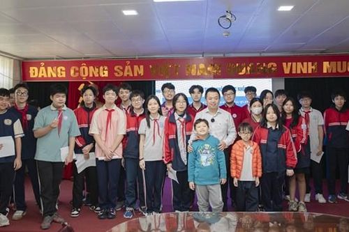 Công ty Bảo hiểm nhân thọ MB Ageas Life miễn phí chuỗi đào tạo kỹ năng sống cho hàng ngàn học sinh