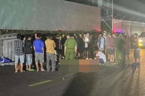 Xe máy tông xe ba gác, nam sinh lớp 10 tử vong thương tâm