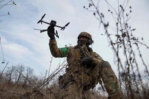 UAV Ukraine cố gắng hạ mục tiêu Nga gần Bakhmut