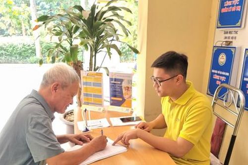 Sơn Tây: Nhiều giải pháp tăng chỉ số hài lòng trong cải cách thủ tục hành chính