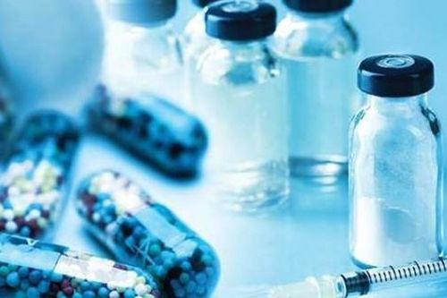 Ai nên tiêm vaccine bạch hầu?