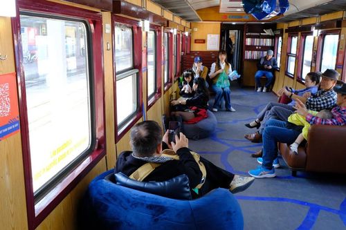 Đường sắt hướng tới thị trường du lịch mô hình train charter