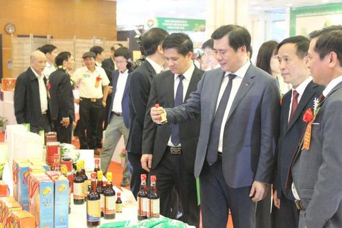 Tôn vinh 173 sản phẩm công nghiệp nông thôn tiêu biểu quốc gia năm 2023.