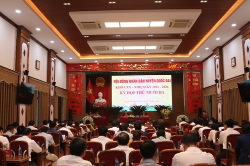 HĐND huyện Quốc Oai biểu quyết, thông qua nhiều Nghị quyết quan trọng