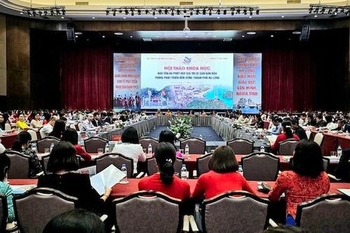 Bảo tồn và phát huy giá trị di sản văn hóa trong phát triển bền vững thành phố Hạ Long
