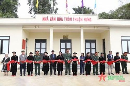 Bàn giao Nhà văn hóa cho nhân dân tại tỉnh Bắc Kạn