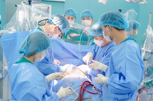 Bệnh viện Đa khoa Trung ương Quảng Nam phẫu thuật thành công 2 ca tim hở