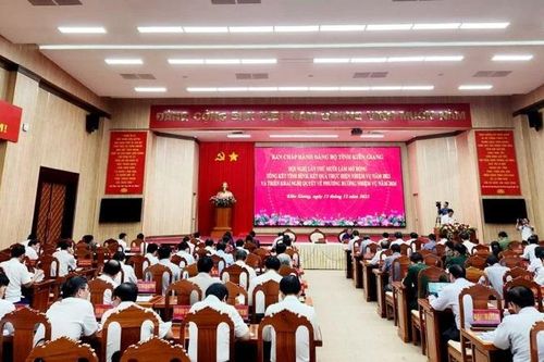 Kiên Giang đặt mục tiêu kết nạp 1.600 đảng viên năm 2024