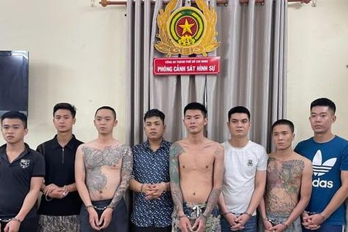 Công an TPHCM phá 3 băng 'tín dụng đen' cho vay với lãi suất 900%/năm