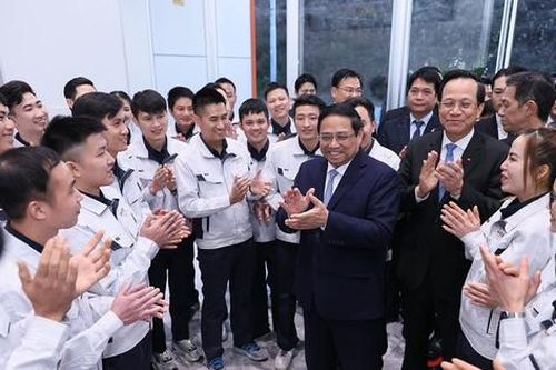 Thủ tướng Phạm Minh Chính: Tình hữu nghị Việt Nam – Nhật Bản được thể hiện ngay trong nhà máy