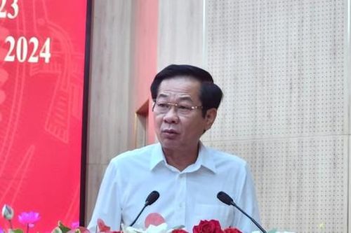 Bí thư Tỉnh ủy Kiên Giang: 'Có hiện tượng một số cán bộ đùn đẩy, sợ trách nhiệm, sợ sai'