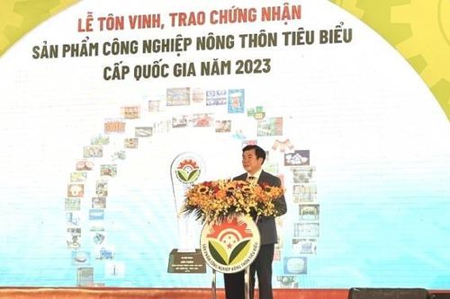Tôn vinh 173 sản phẩm công nghiệp nông thôn tiêu biểu cấp quốc gia