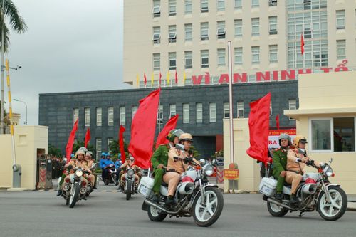 Công an Quảng Bình ra quân trấn áp tội phạm dịp Tết Nguyên Đán 2024