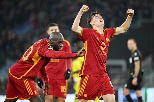 Lukaku ghi bàn, AS Roma thắng '3 sao' ở Europa League