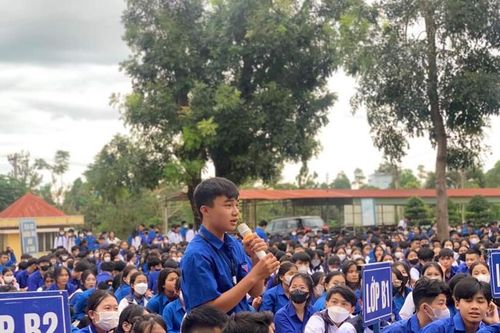 Tổ chức các phiên tòa giả định tuyên truyền pháp luật cho học sinh ở Gia Lai