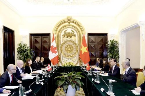 Tham khảo Chính trị Việt Nam-Canada cấp Thứ trưởng Ngoại giao lần thứ ba