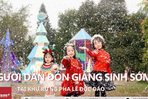 Người dân đón Giáng sinh sớm tại khu rừng pha lê độc đáo