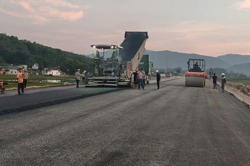 Bộ GTVT: Chủ đầu tư, nhà thầu đẩy tiến độ thi công để hoàn thành giải ngân