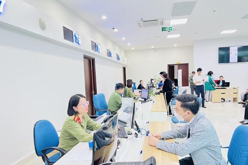 Quảng Ninh: Đẩy nhanh tiến trình chuyển đổi số