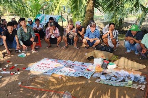 Kiên Giang: Triệt xóa tụ điểm đánh bạc, bắt giữ 30 đối tượng