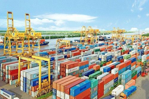 Đông Nam Bộ: Kim ngạch xuất nhập khẩu bứt phá vượt 200 tỷ USD