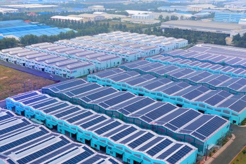 Reuters: VinaCapital tính bán công ty năng lượng tái tạo SkyX Solar