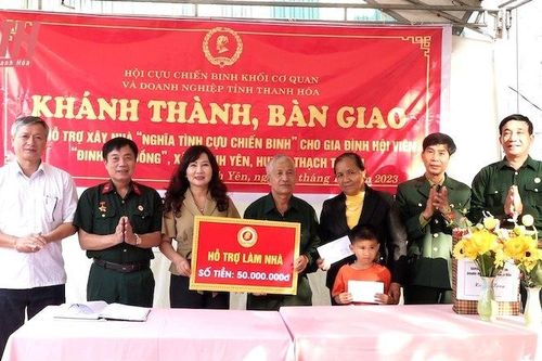 Trao nhà 'Nghĩa tình đồng đội' cho hội viên cựu chiến binh nghèo