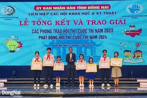 Trò chơi vận động cùng bé