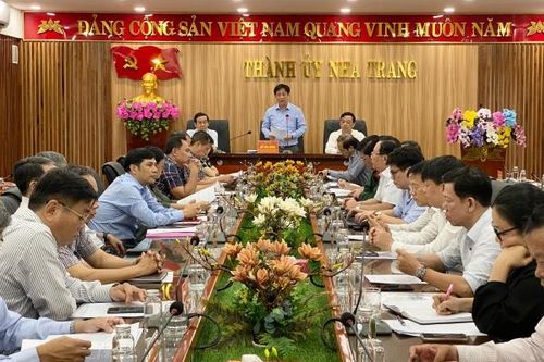 Thành ủy Nha Trang: Các Bí thư và Phó Bí thư đều đạt đa số phiếu tín nhiệm cao