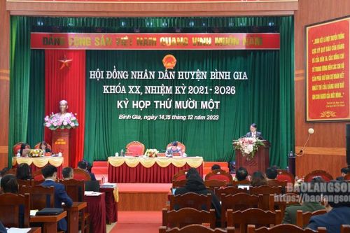 Kỳ họp thứ mười một Hội đồng nhân dân huyện Bình Gia: Thông qua 7 nghị quyết quan trọng