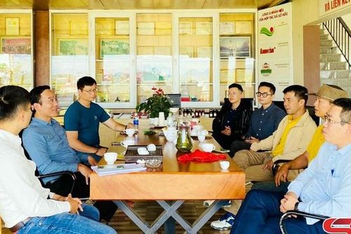 Khảo sát thực tế hình thức thanh toán tại các tuyến phố, chợ, điểm du lịch tại huyện Mộc Châu