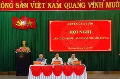 A Lưới giảm gần 2.000 hộ nghèo