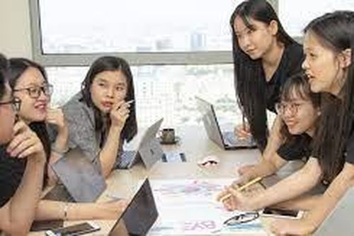 Đào tạo nguồn nhân lực khoa học và công nghệ - chìa khóa để tỉnh Quảng Ninh đổi mới và phát triển