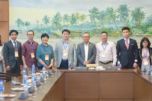 Phó Chủ nhiệm Ủy ban Đối ngoại tiếp Đoàn Viện Lãnh đạo ABG