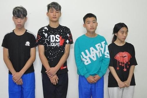 Nam sinh trường THCS lập nhóm đi cướp lấy tiền tiêu