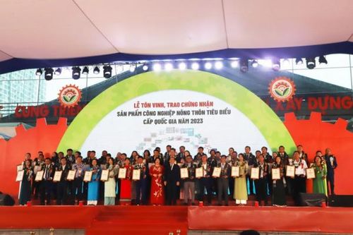 Tôn vinh 173 sản phẩm công nghiệp nông thôn tiêu biểu cấp quốc gia năm 2023