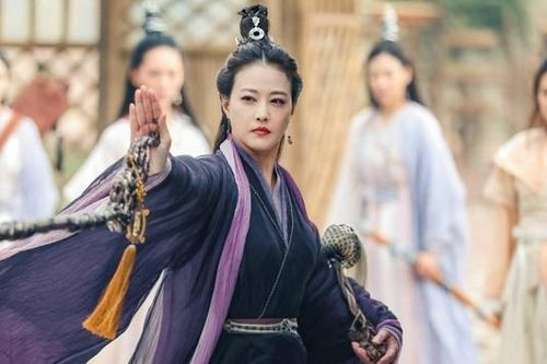 Bảy bộ phim 'để đời' của minh tinh Châu Hải My
